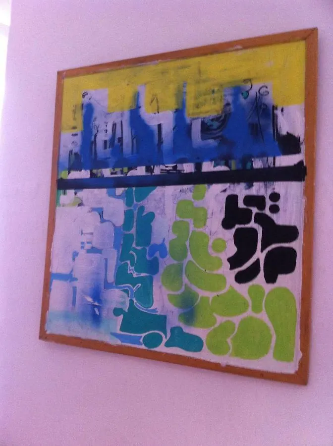 Adoramaar- Les Studios Marseille 0*,